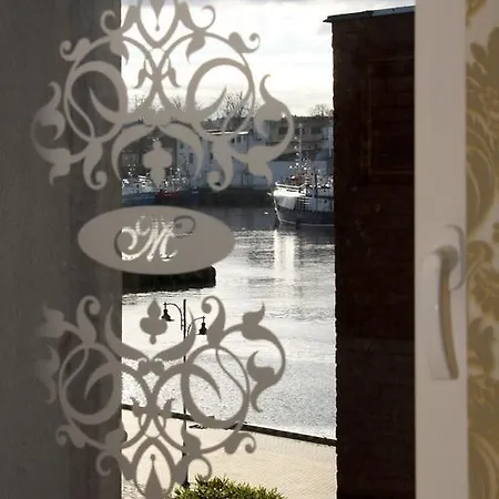 Boutique Apartment *